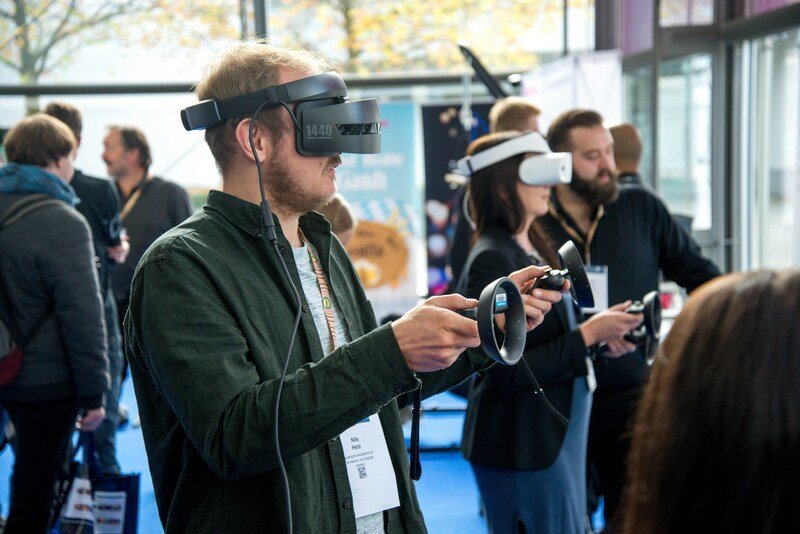 How Spatial Computing Is Quietly Changing How We Work - Just The Skills